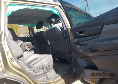 2024 Subaru Ascent Onyx Edition 7-Passenger from USA, damaged, VIN 4S4WMAHD7R3403377